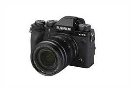 FUJIFILM X-T5 + FUJINON XF 18-55MM 1:2.8-4 R LM OIS FUJIFILM X-T5 + FUJINON XF 18-55MM 1:2.8-4 R LM OIS