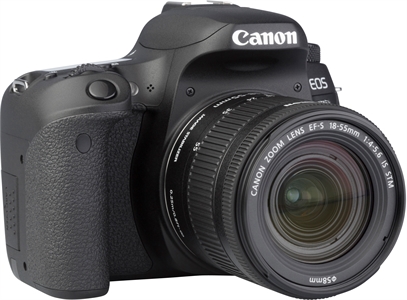 CANON EOS 77D + EF-S 18-55MM F/4-5.6 IS STM