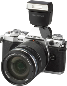 OLYMPUS OM-D E-M5 MARK II + M.ZUIKO DIGITAL 14-150MM F/4.0-5.6 II ED MSC