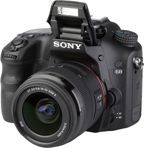 SONY ALPHA 68 + DT 18-55MM F/3.5-5.6 SAM II